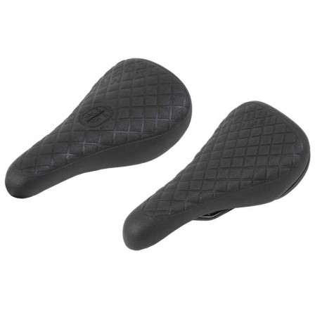 ODYSSEY Aitken Seat Railed Quilted Black